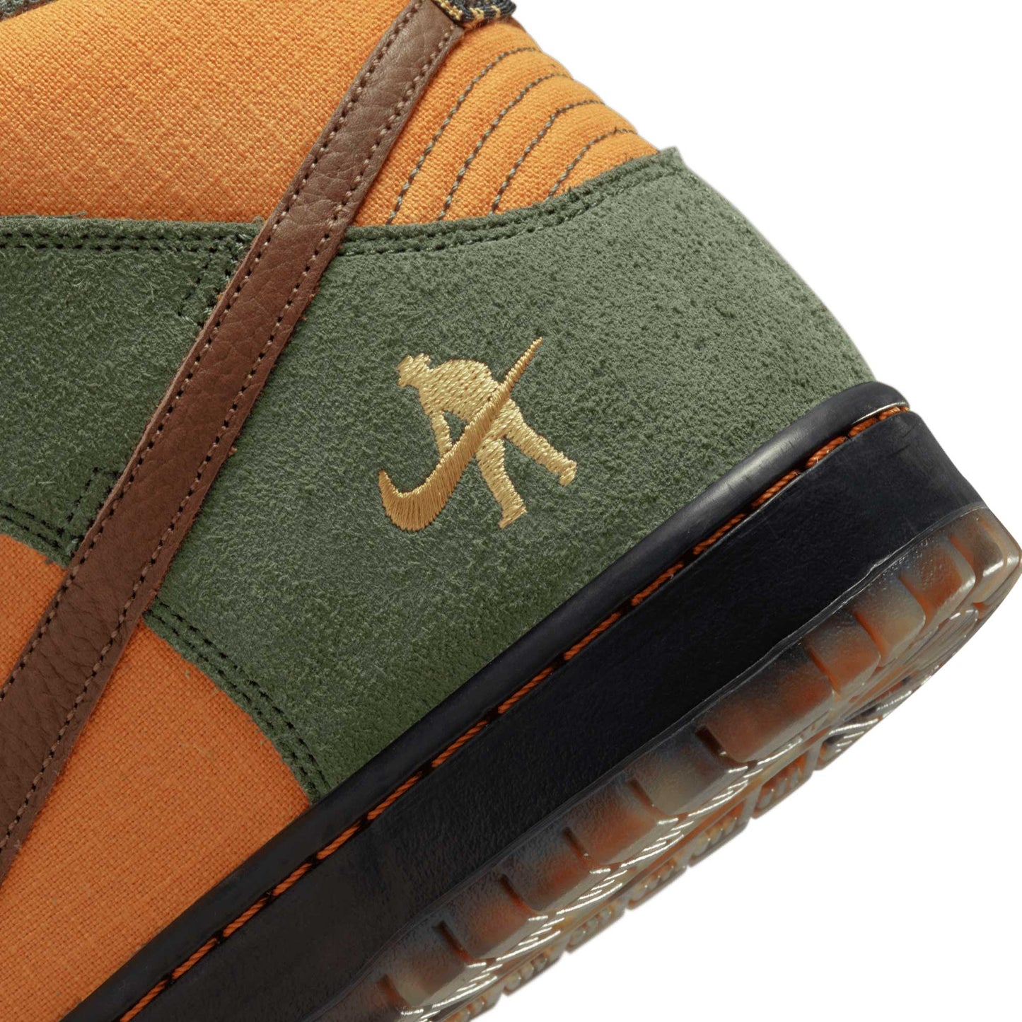 Nike SB Dunk High Pro Pass~Port Workboot, carbon green/cider - wheat gold - Tiki Room Skateboards - 12