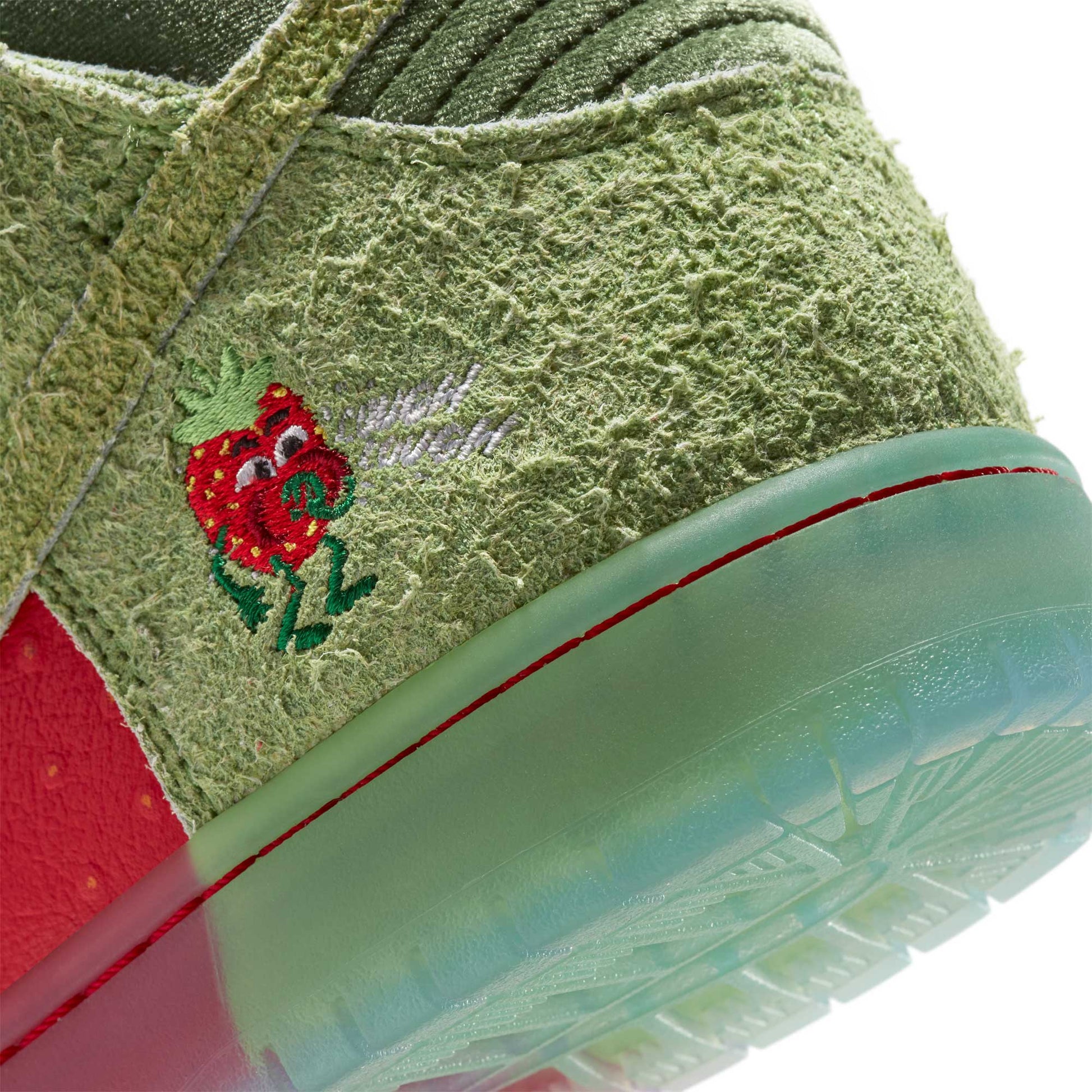 Nike SB Dunk High Pro, university red/spinach green - magic ember - Tiki Room Skateboards - 12
