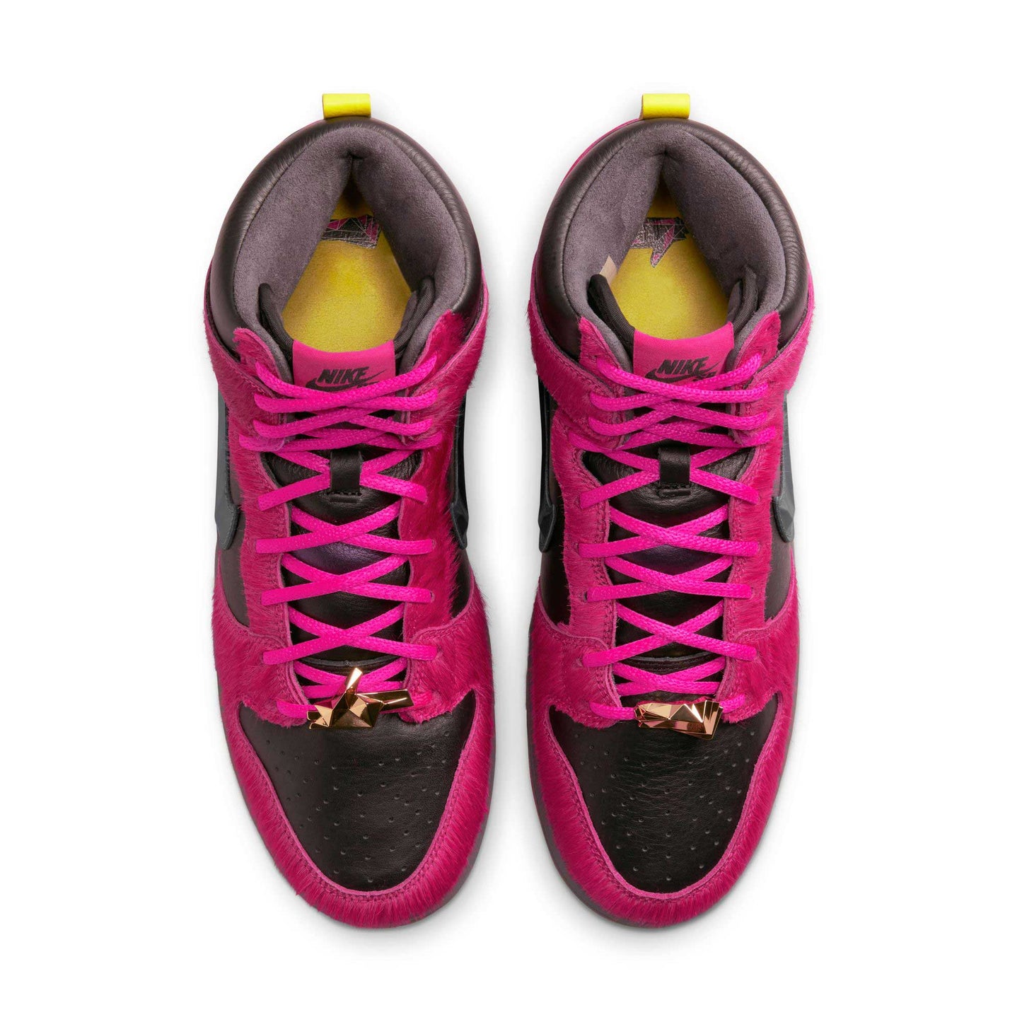 Nike SB Dunk High X Run The Jewels, active pink/black - metallic gold - Tiki Room Skateboards - 4