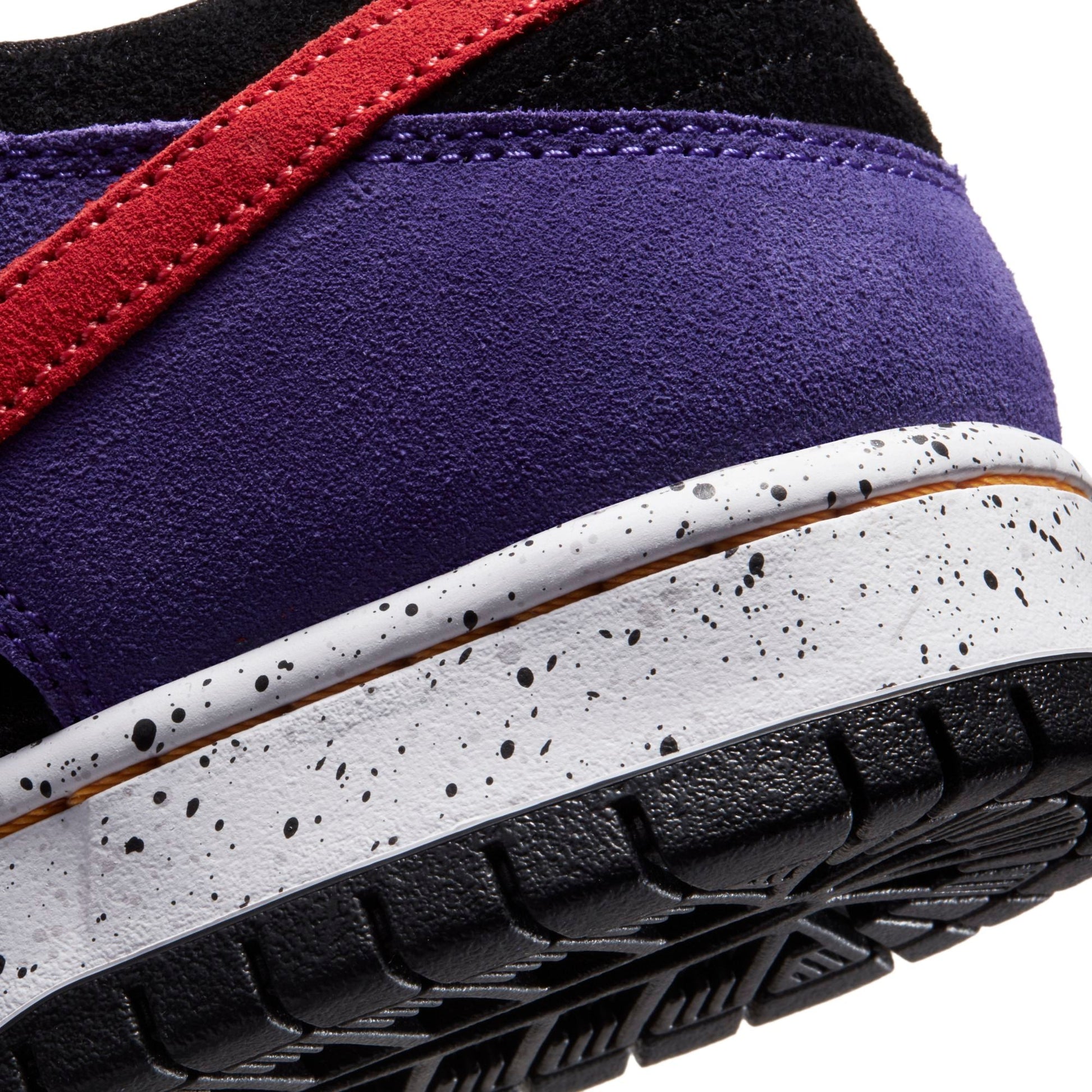 Nike SB Dunk Low Pro ACG - Tiki Room Skateboards - 11