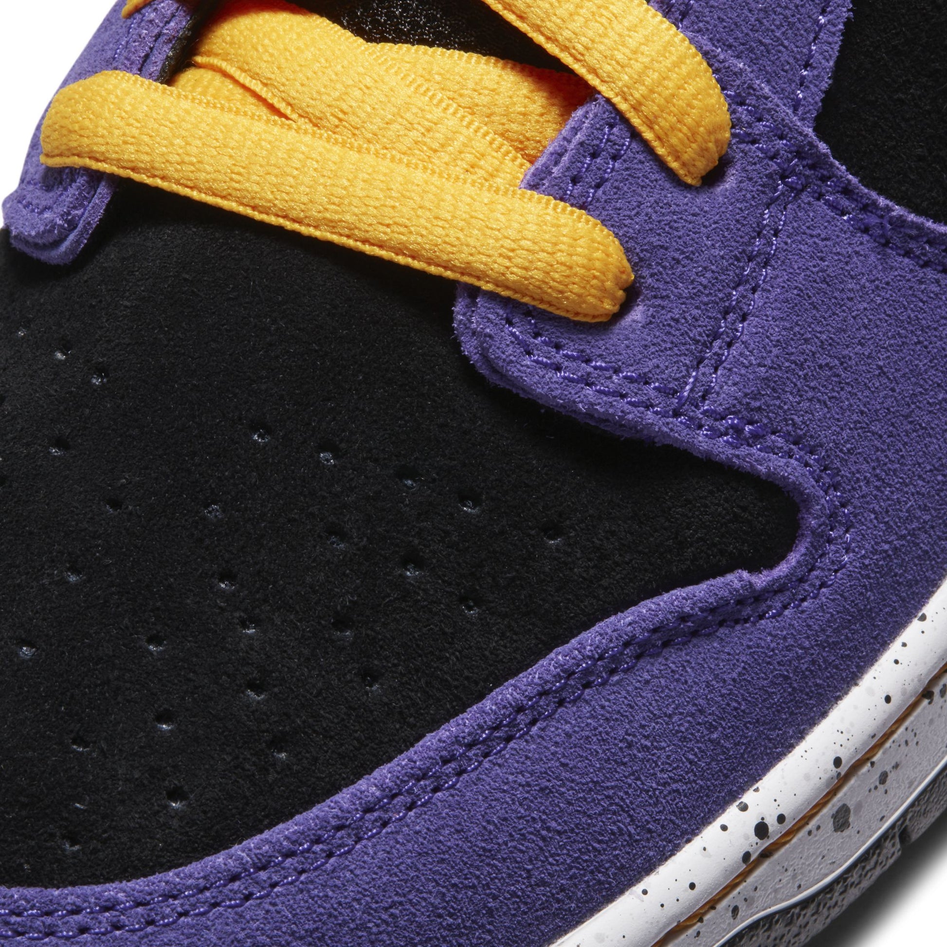 Nike SB Dunk Low Pro ACG - Tiki Room Skateboards - 10