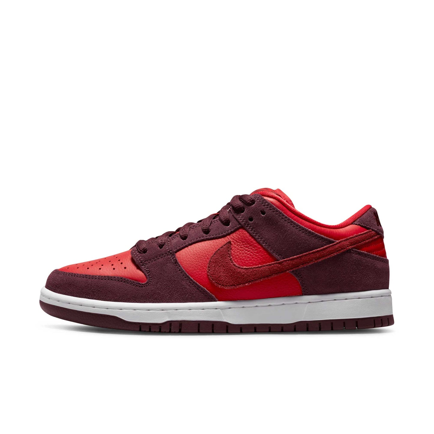 Nike SB Dunk Low Pro, burgundy crush/team red - university red - Tiki Room Skateboards - 8