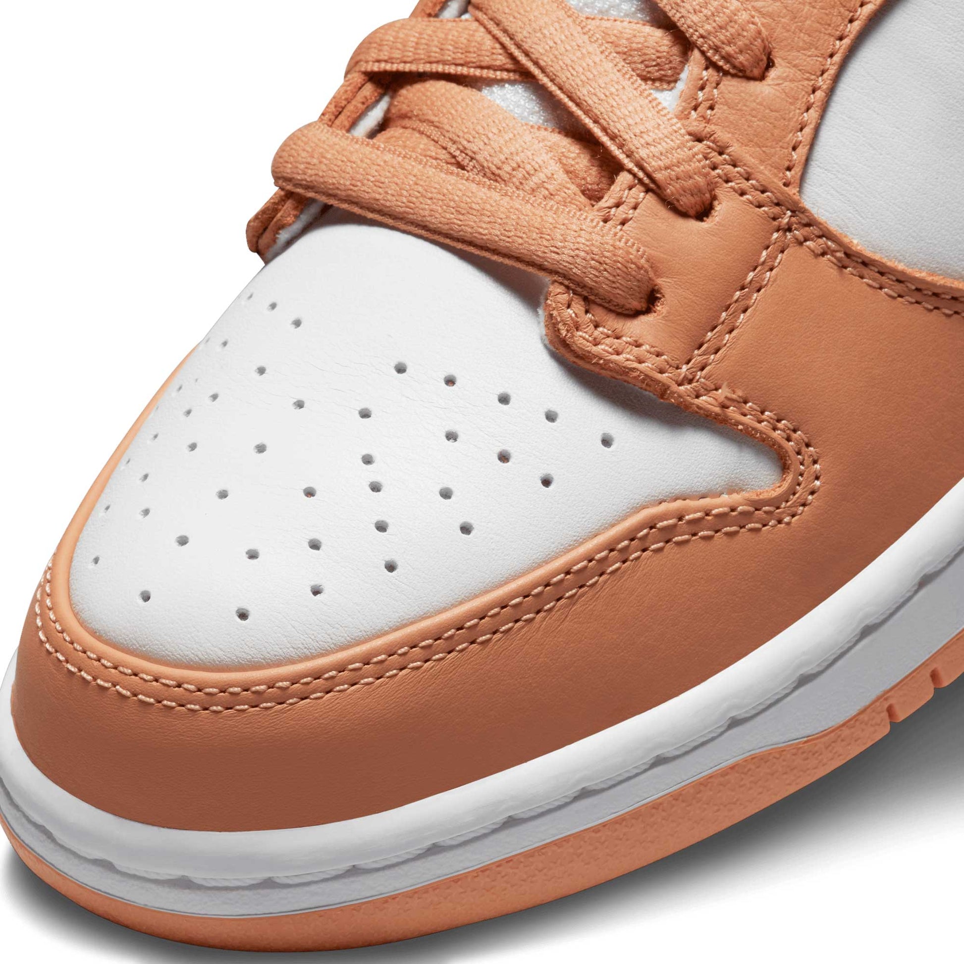 Nike SB Dunk Low Pro, lt cognac/lt cognac - white - lt cognac - Tiki Room Skateboards - 3