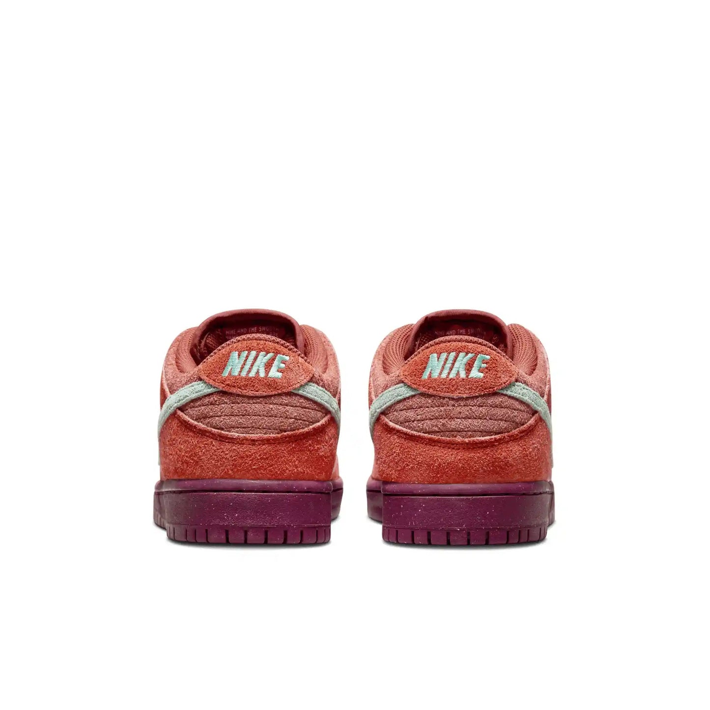 Nike SB Dunk Low Pro Premium, mystic red/emerald rise-rugged orange - Tiki Room Skateboards - 4