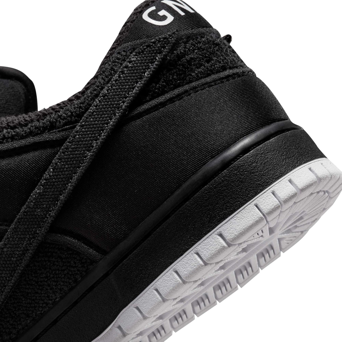Nike SB Dunk Low Pro QS Gnarhunters, black/black - white - Tiki Room Skateboards - 5