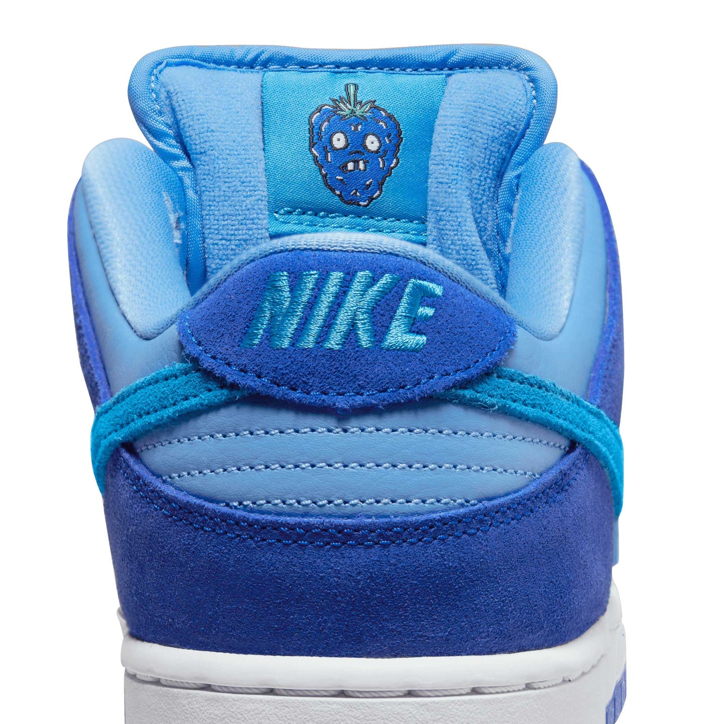 Nike SB Dunk Low Pro, racer blue/laser blue - university blue - Tiki Room Skateboards - 3
