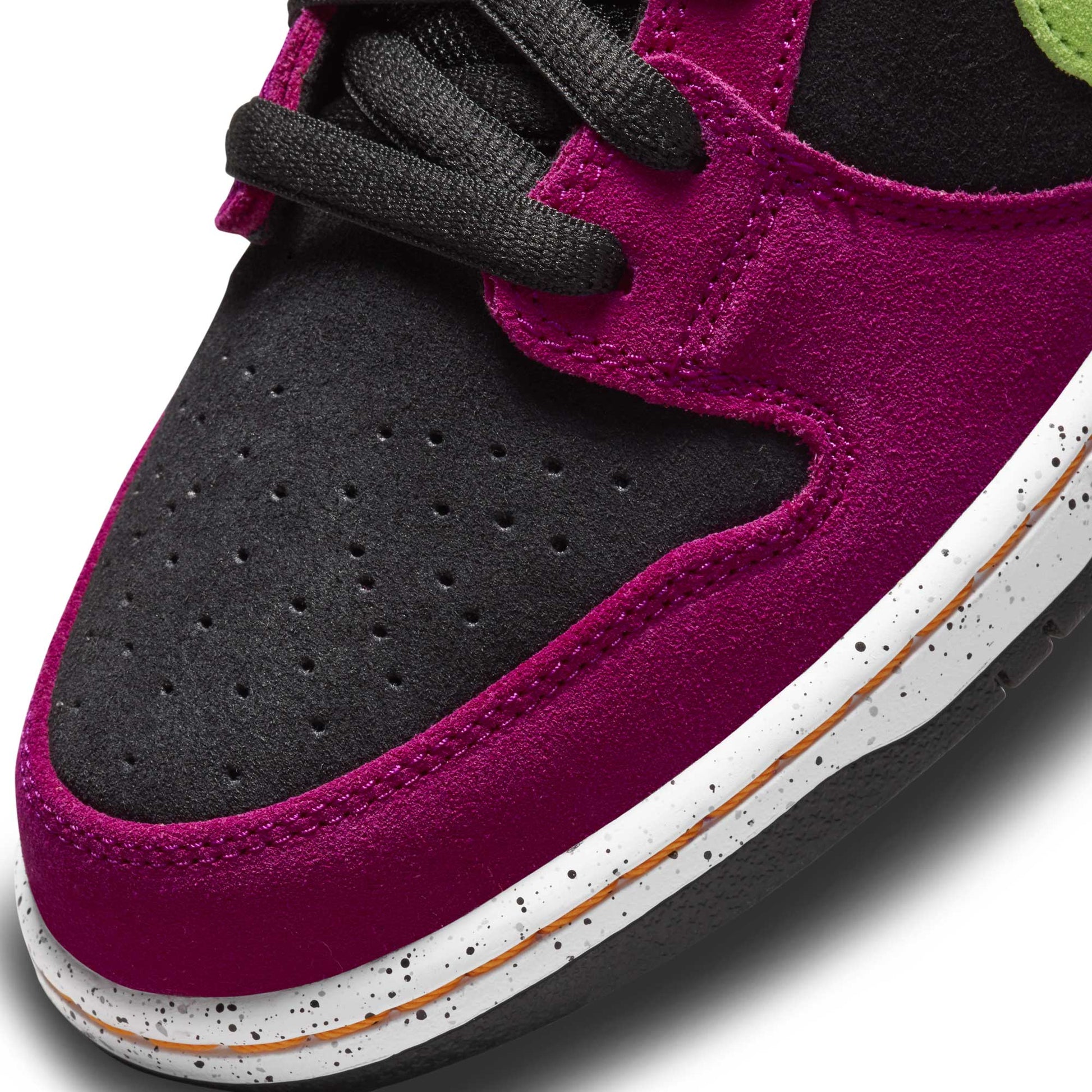 Nike SB Dunk Low Pro, red plum/citron - black - taxi - Tiki Room Skateboards - 10