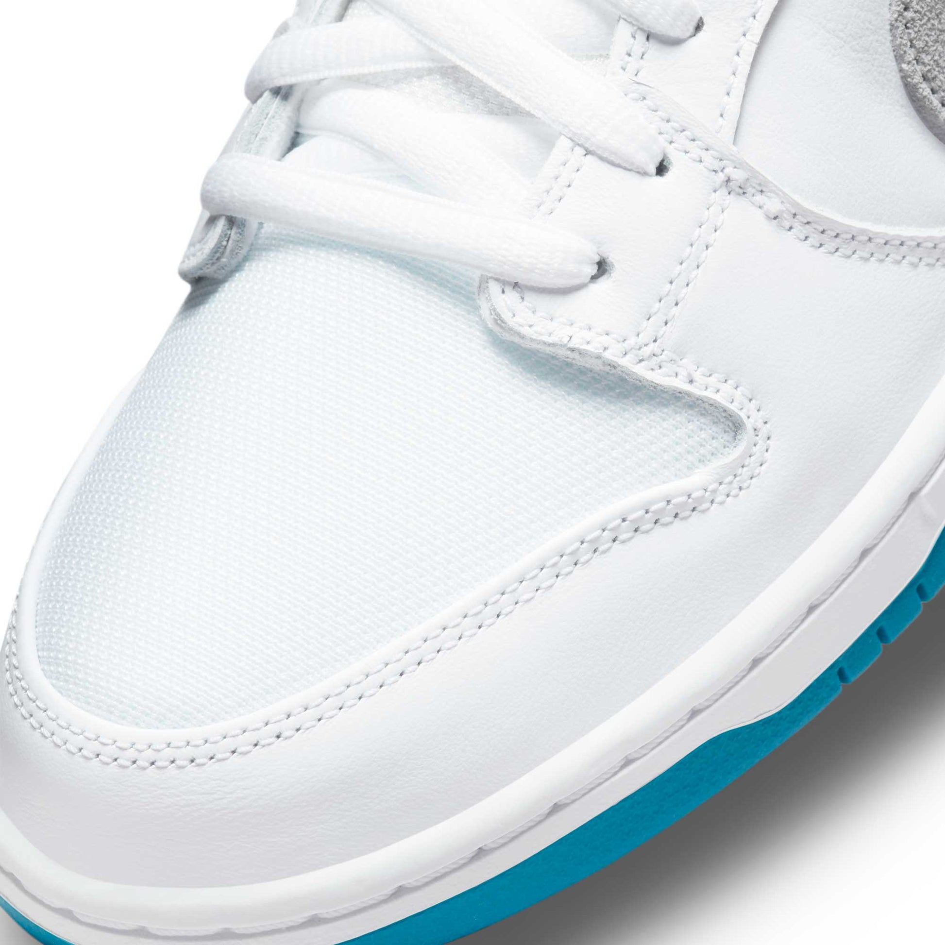 Nike SB Dunk Low Pro, white/neutral grey - black - laser blue - Tiki Room Skateboards - 10