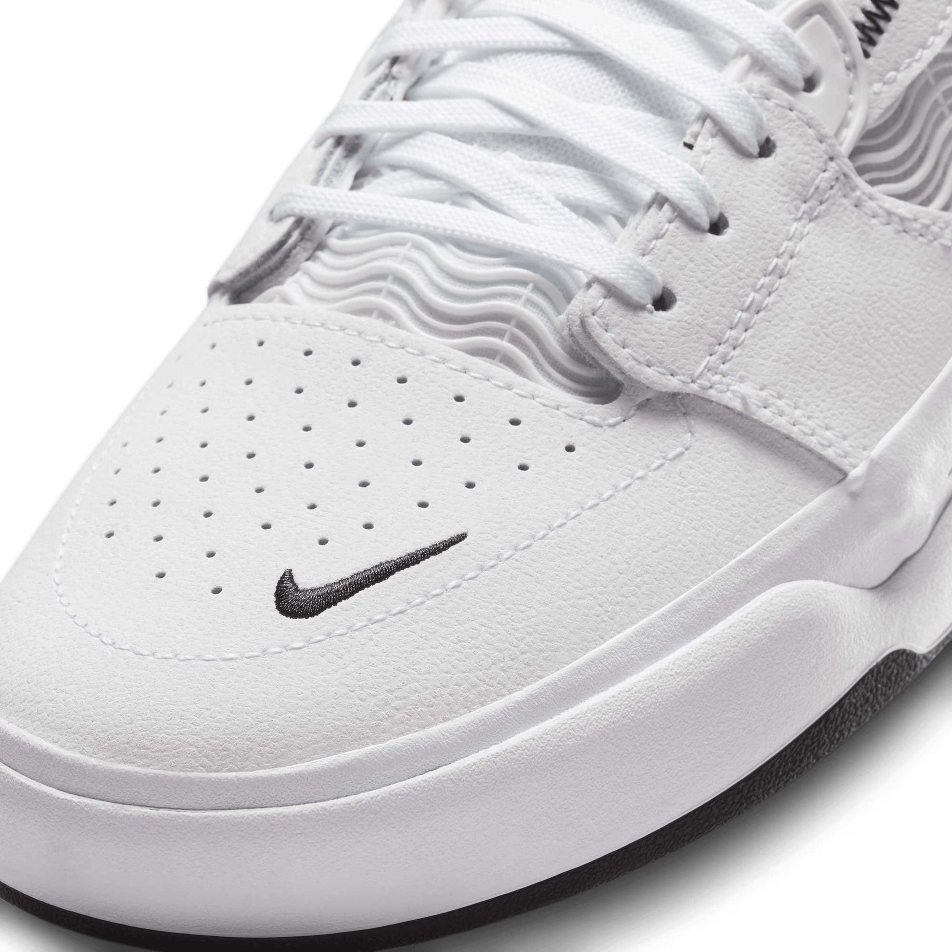 Nike SB Ishod Wair Premium, white/black-white-black - Tiki Room Skateboards - 10