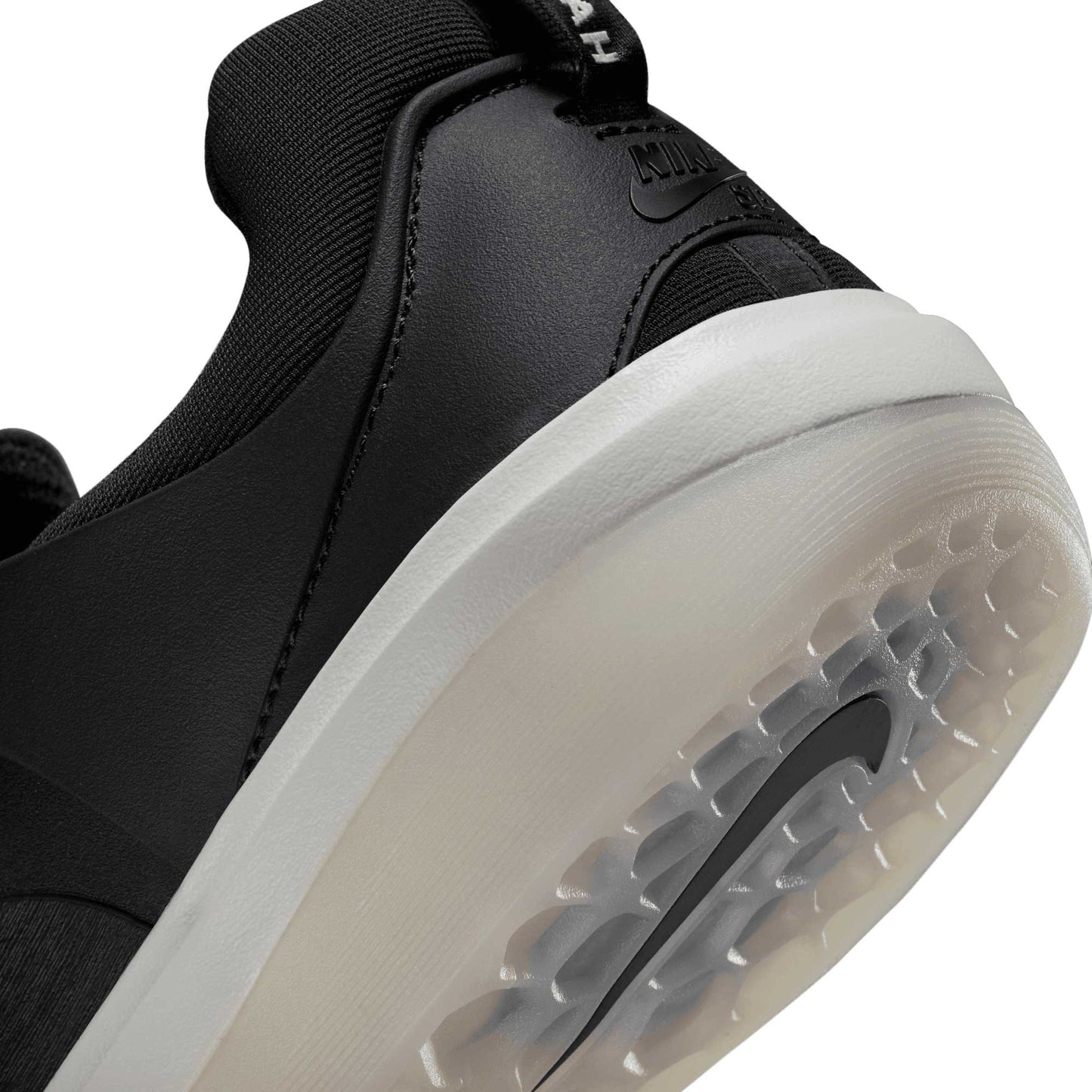 Nike SB Nyjah 3, black/white-black-summit white - Tiki Room Skateboards - 5