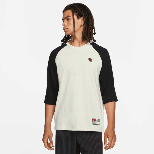 Nike SB Raglan Skate T-Shirt, coconut milk/black - Tiki Room Skateboards - 1