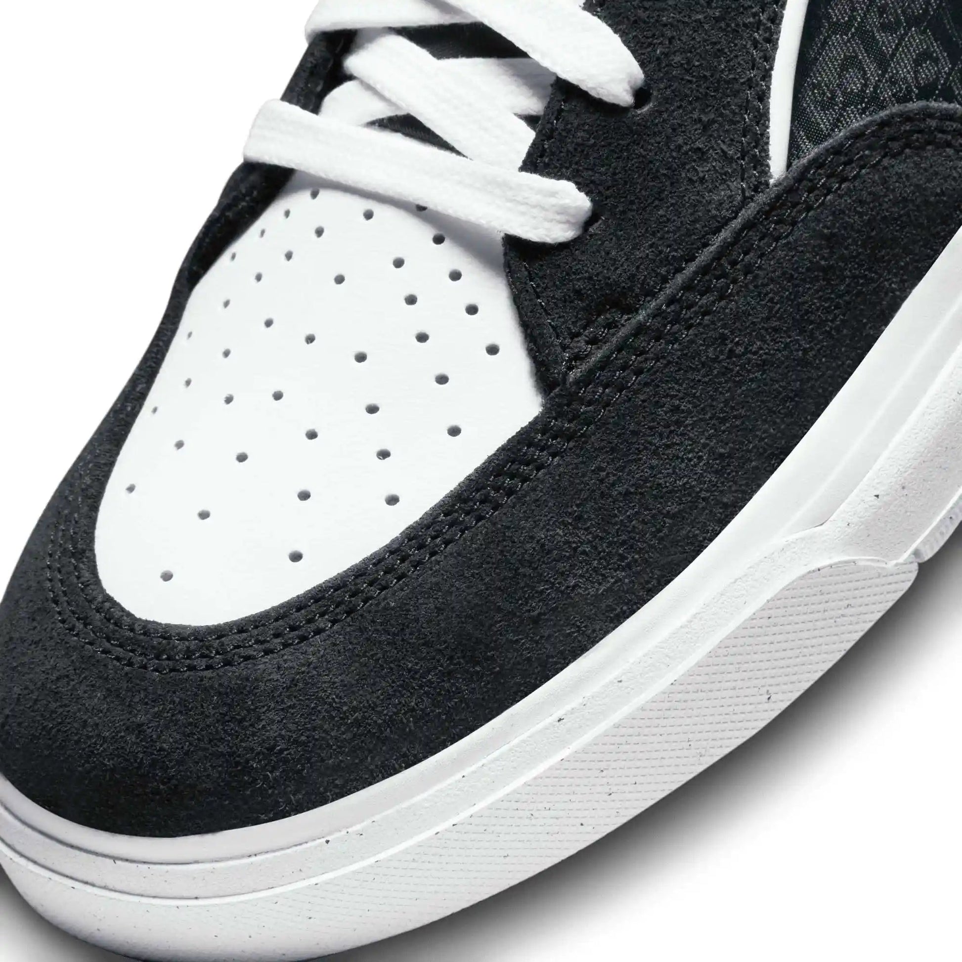 Nike SB React Leo, black/white-black-gum light brown - Tiki Room Skateboards - 12