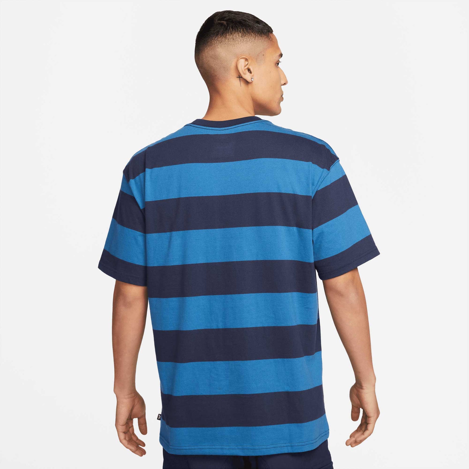 Nike SB Striped Tee, midnight navy/industrial blue - Tiki Room Skateboards - 2