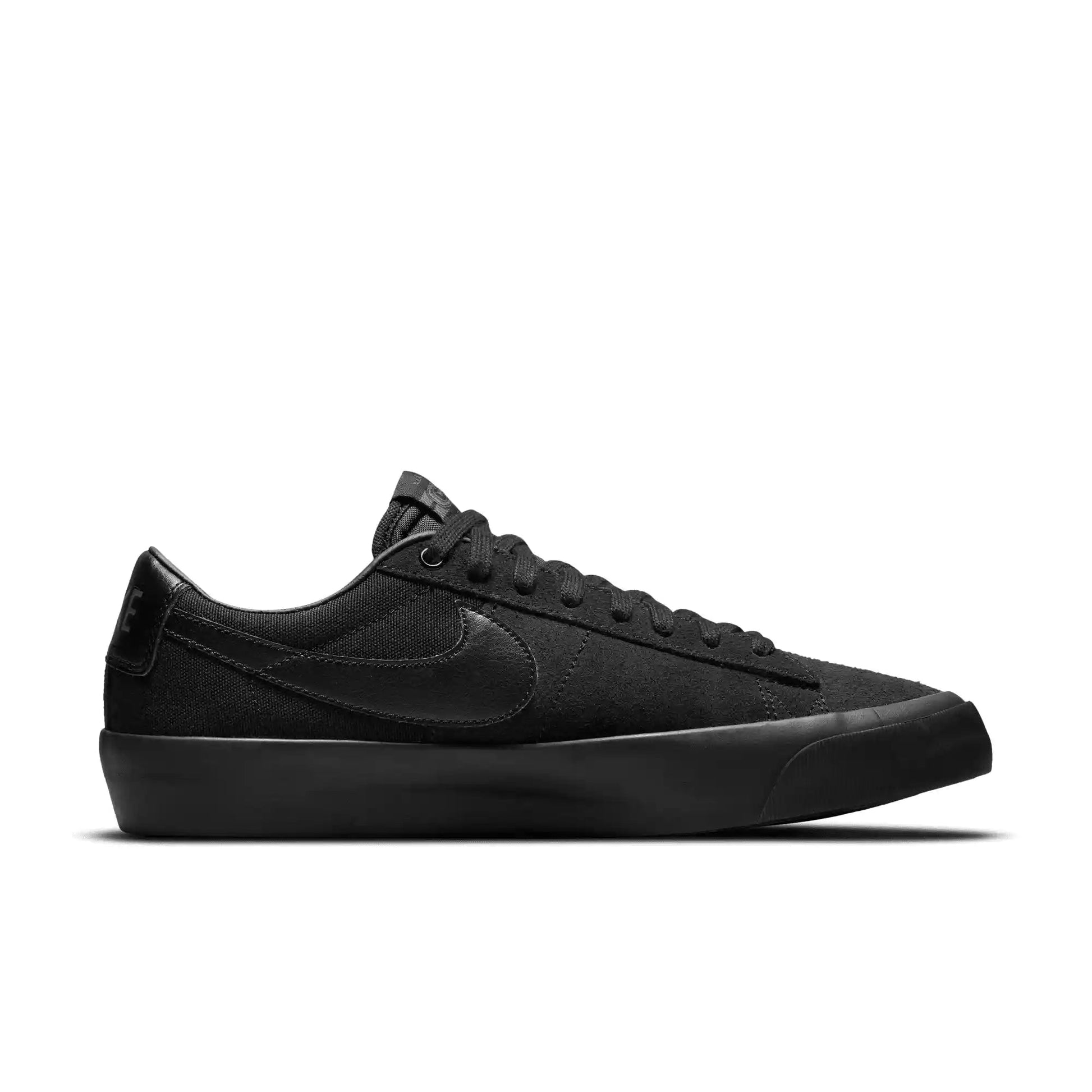 Nike SB Zoom Blazer Low Pro GT, black/black-black-anthracite - Tiki Room Skateboards - 11