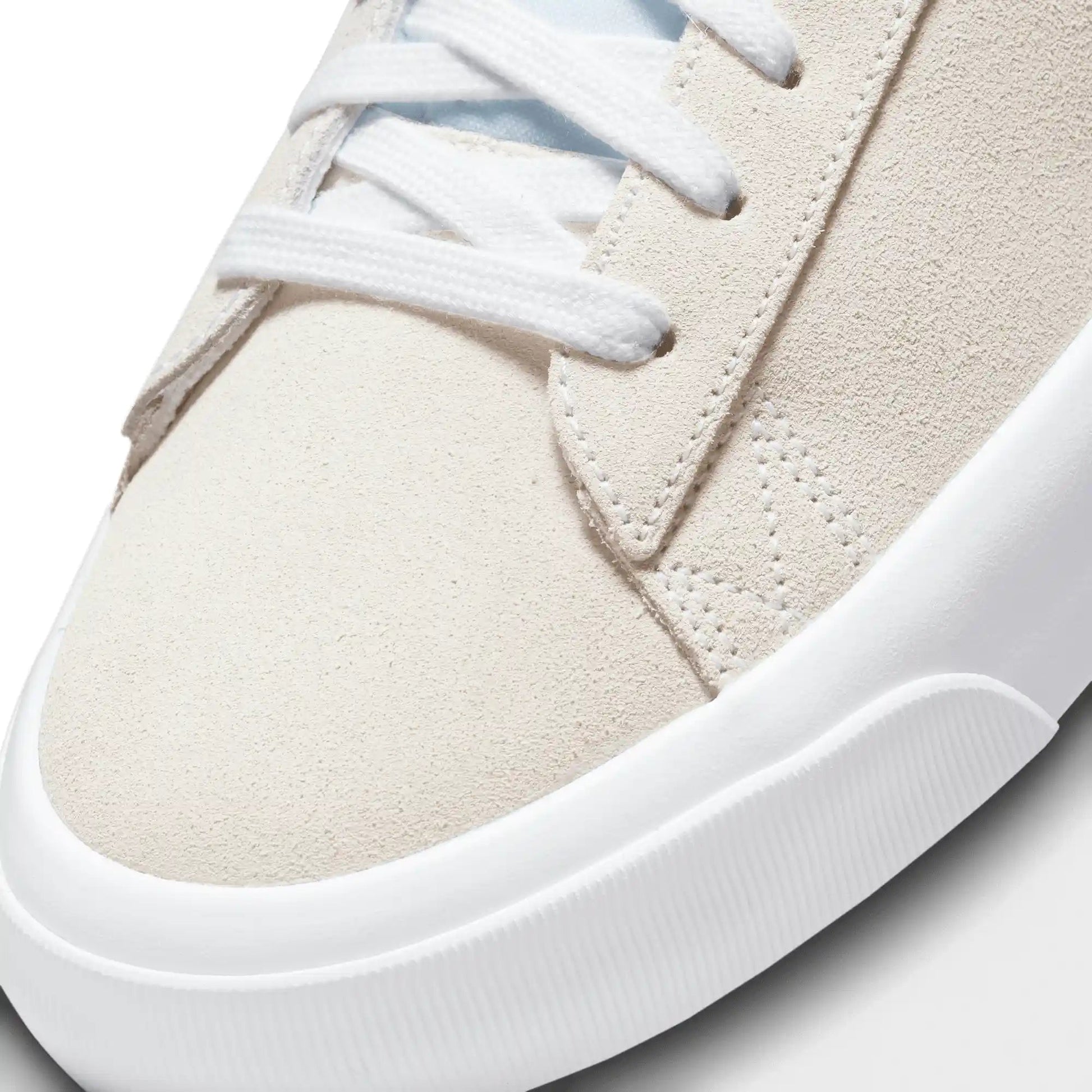 Nike SB Zoom Blazer Low Pro GT, white/fir-white-gum light brown - Tiki Room Skateboards - 11