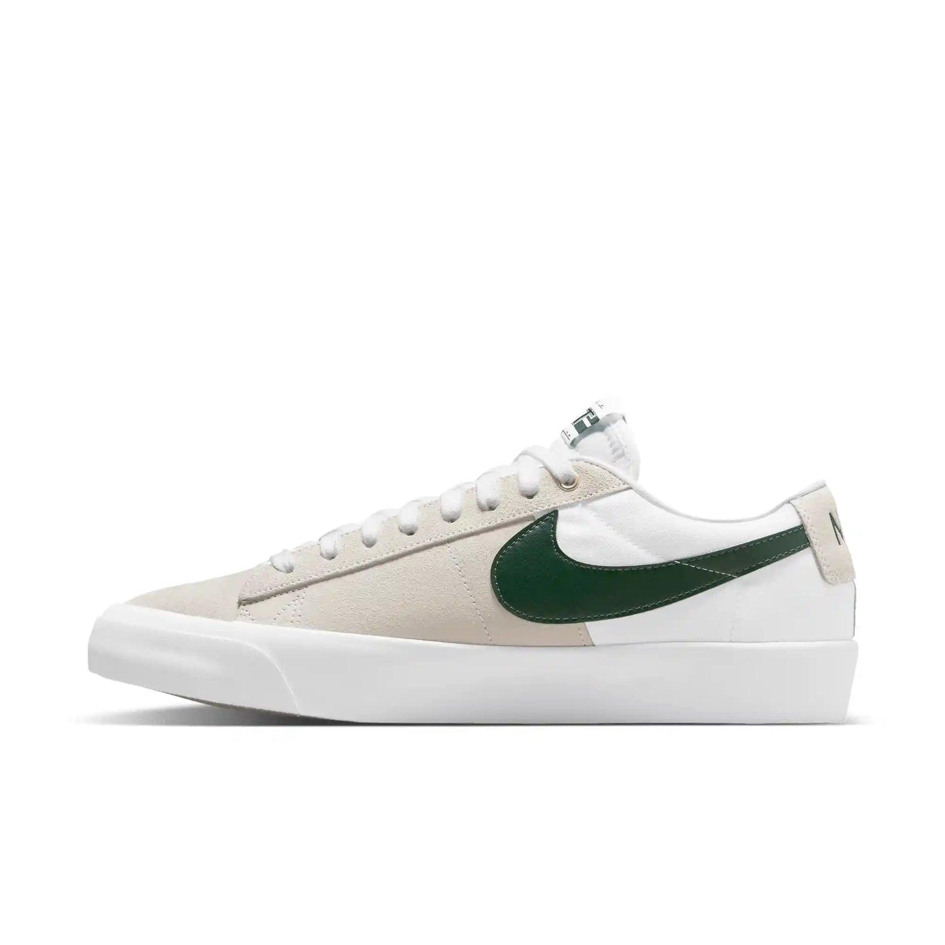 Nike SB Zoom Blazer Low Pro GT Skate Shoes White
